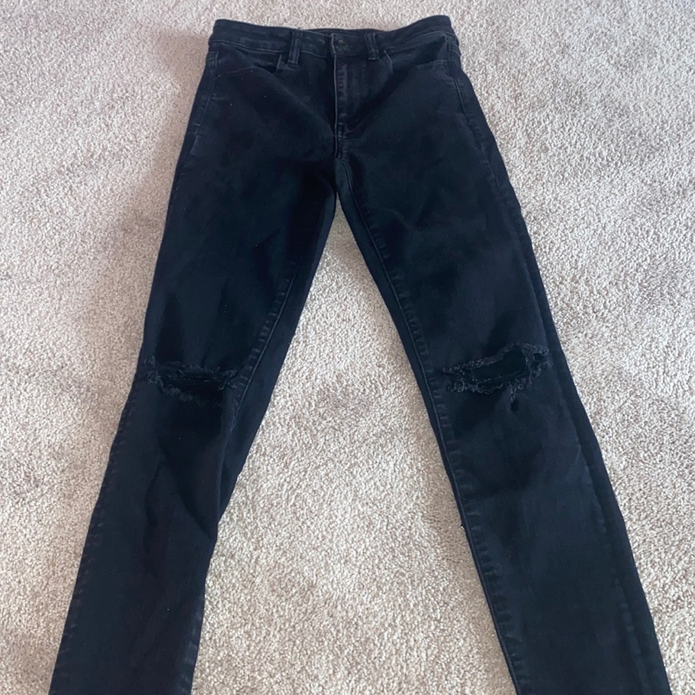 American eagle women’s size 6 black super high rise jegging jean